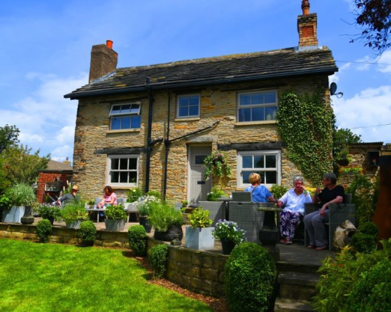 Other image for Sun shines on Cawthorne garden event